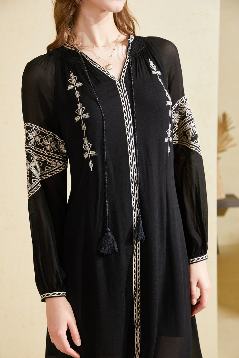 ISABELLA EMBROIDERED SHORT DRESS