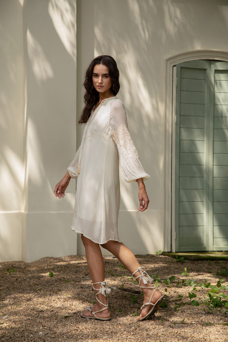 ISABELLA EMBROIDERED SHORT DRESS